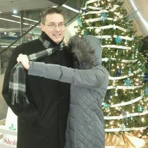 Meet your Posher, Christopher